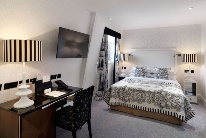 Classic Lacroix_low res